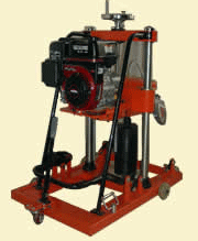 雙導(dǎo)柱汽油鉆孔取芯機(jī)